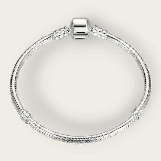 Classic Elegance Snake Chain Bracelet