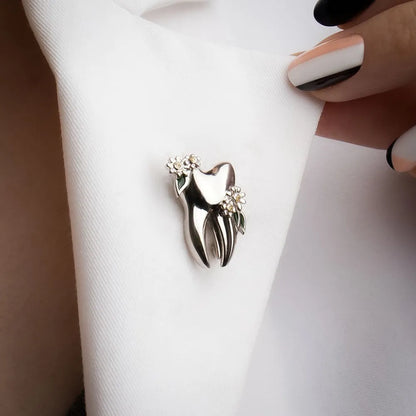 Floral Tooth Pin